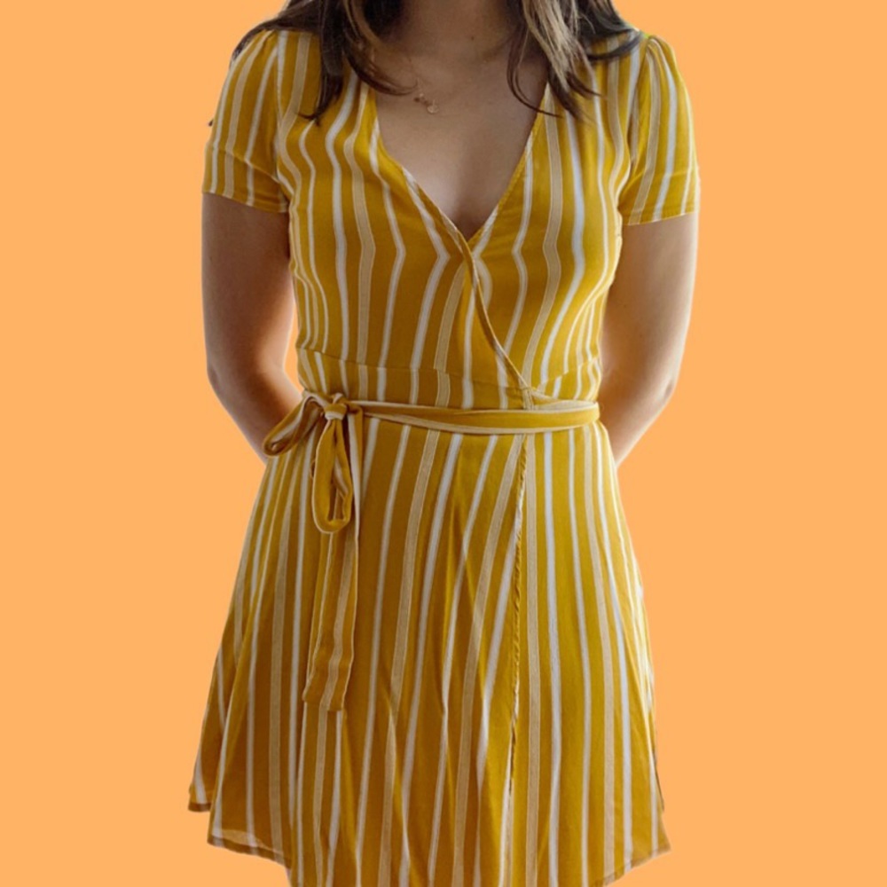 Forever 21 Striped Yellow Tie Dress